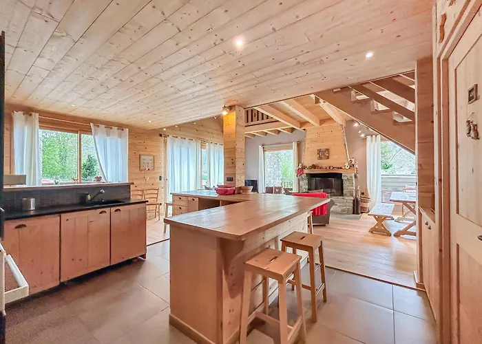 Maison Style 4 Etoiles Avec Jacuzzi- La Serenite De Sailhan شاليه *